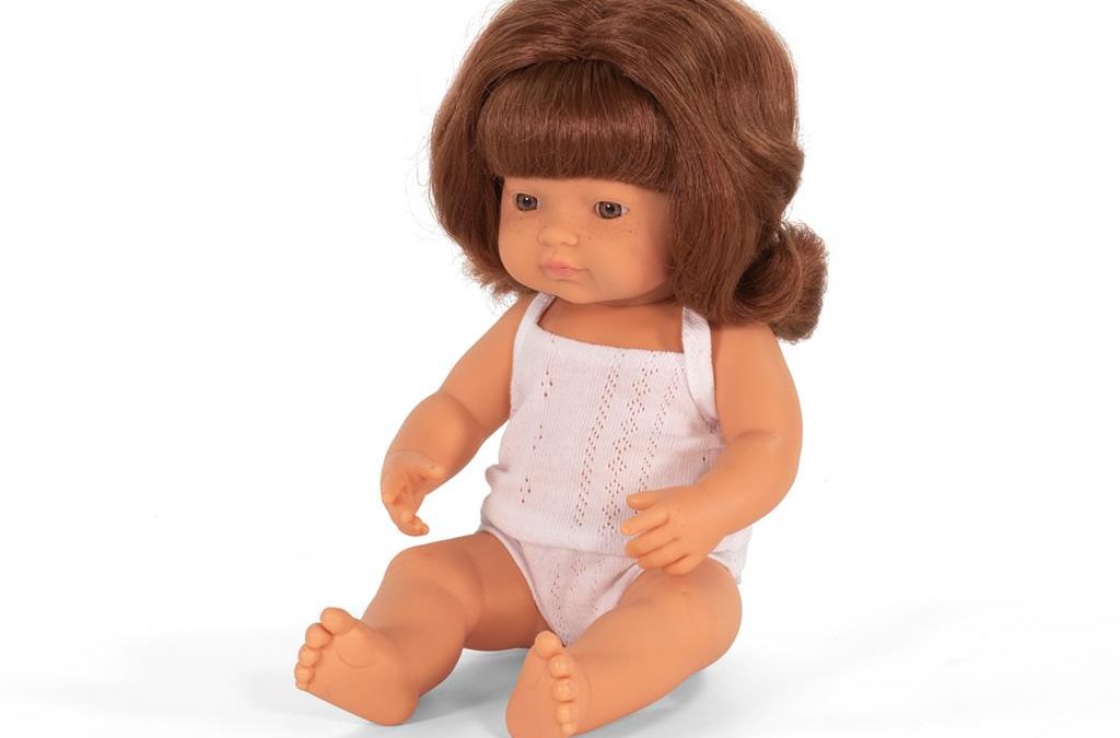 Miniland pop – Europees meisje rood haar – 38 cm